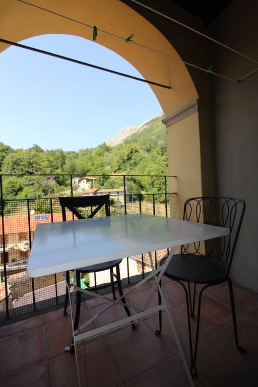 Apartment Casa Gianfrati Corfino Exteriör bild
